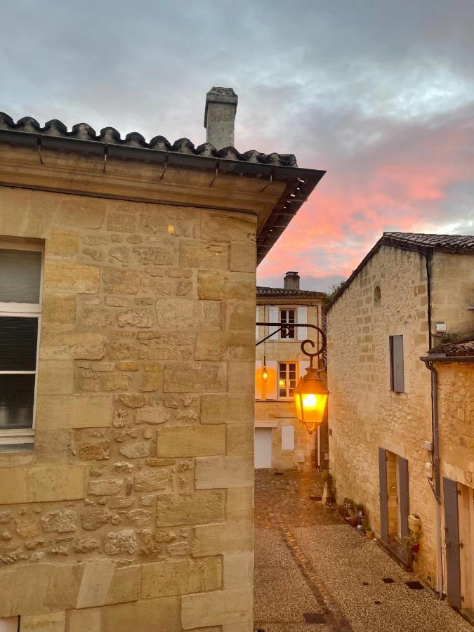 Hotel La Maison Du Clocher Saint-Émilion Exterior foto